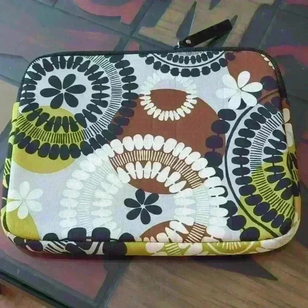 Vera Bradley Neoprene Tablet Sleeve Baroque Pattern